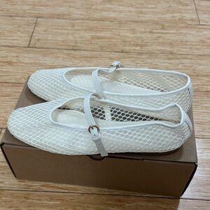 J.CREW MESH MARY JANE IVORY SIZE 8